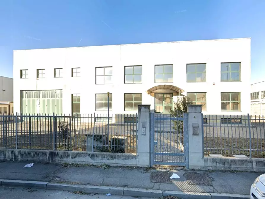 Immagine 1 di Capannone industriale in affitto  in Via Novara a Rivoli