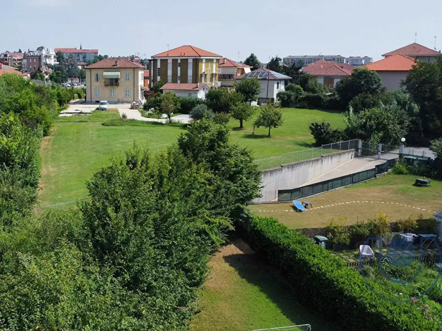 Immagine 21 di Appartamento in vendita  in Via II Giugno a Chieri