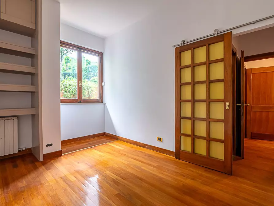 Immagine 21 di Appartamento in vendita  in Strada Val Salice a Torino