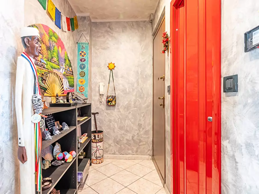 Immagine 9 di Appartamento in vendita  in via La Thuile a Torino