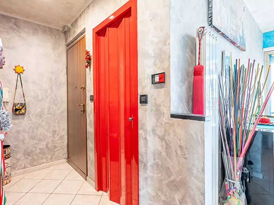 Immagine 10 di Appartamento in vendita  in via La Thuile a Torino