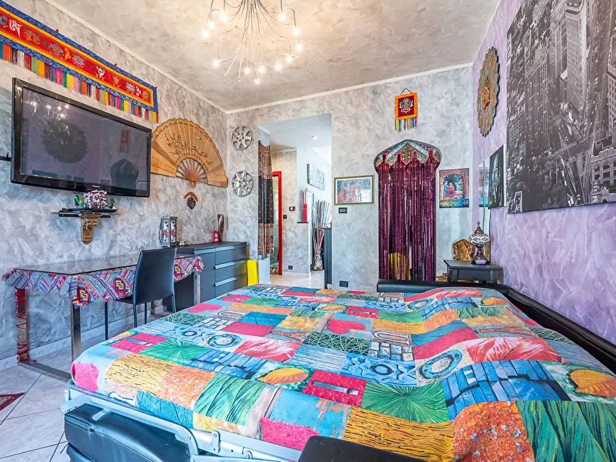 Immagine 20 di Appartamento in vendita  in via La Thuile a Torino