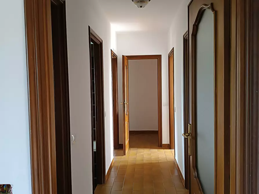 Immagine 12 di Appartamento in vendita  in Via Lirone a Ciriè