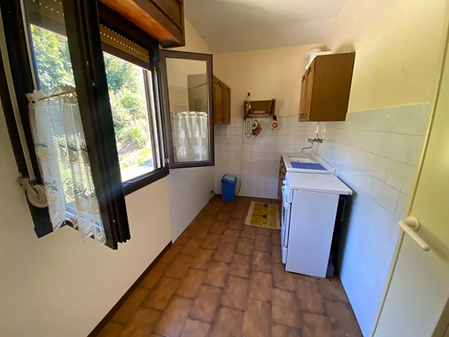 Immagine 12 di Appartamento in vendita  in Via Provinciale a Roburent