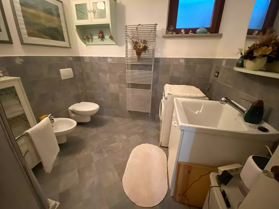 Immagine 13 di Villa in vendita  in Via Peirone a Rocca De' Baldi