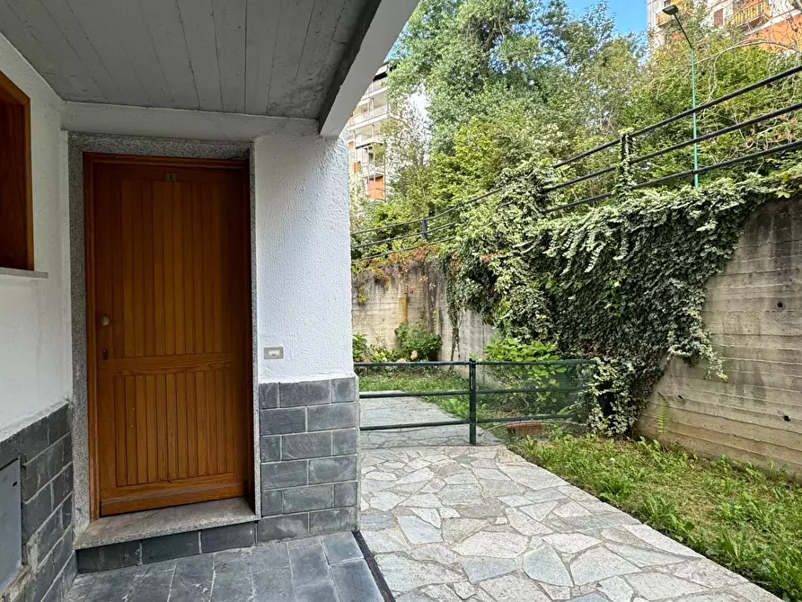 Immagine 7 di Appartamento in vendita  in Via Giangirone a Roburent