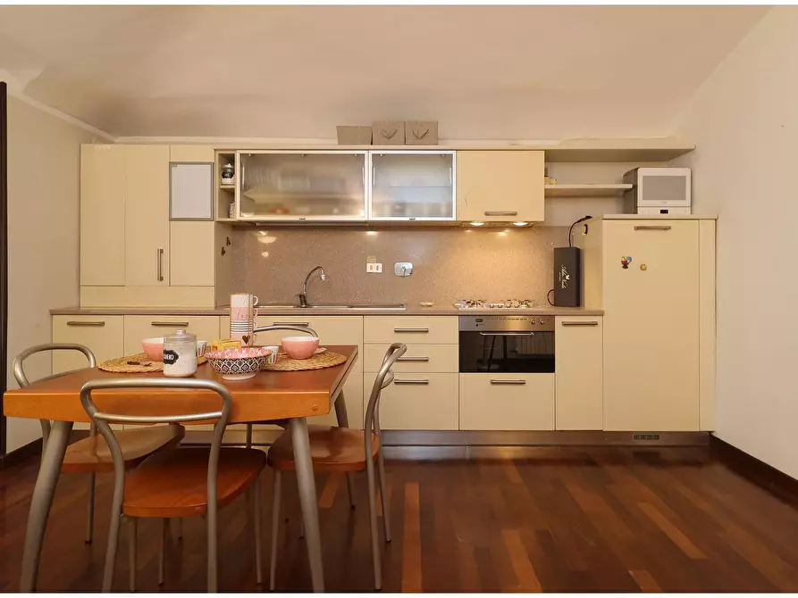 Immagine 1 di Appartamento in vendita  in Via SAN MASSIMO a Torino