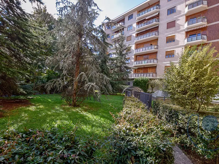 Immagine 4 di Appartamento in vendita  in Via Maria Montessori a Collegno