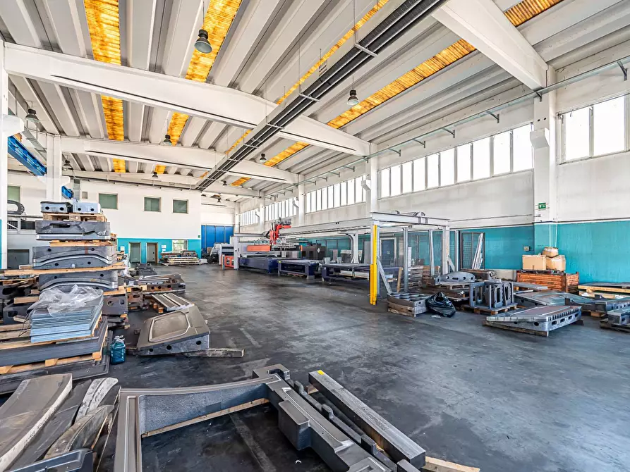 Immagine 17 di Capannone industriale in affitto  in VIA REANO a Rivalta Di Torino