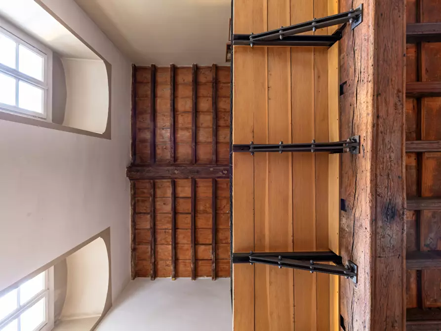 Immagine 28 di Appartamento in vendita  in Via Porta Palatina a Torino