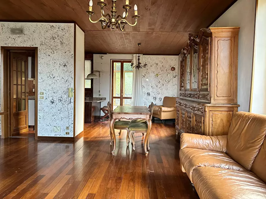 Immagine 12 di Casa bifamiliare in vendita  in via Nino Carboneri a Mondovì