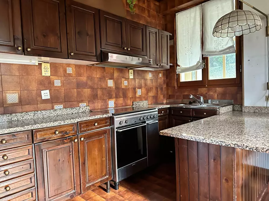 Immagine 15 di Casa bifamiliare in vendita  in via Nino Carboneri a Mondovì