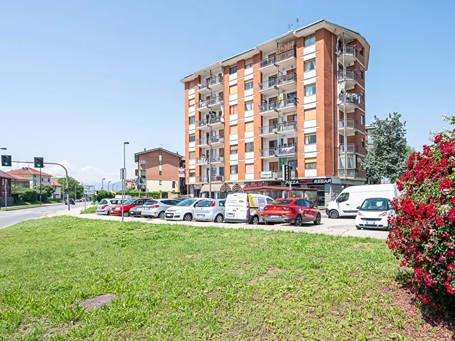 Immagine 28 di Appartamento in vendita  in strada Torino a Beinasco