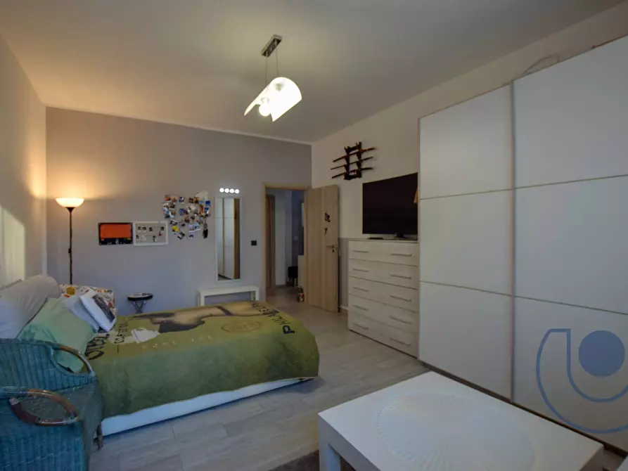 Immagine 18 di Appartamento in vendita  in Via Aldo Moro a Chieri