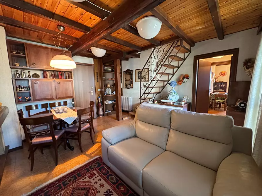 Immagine 12 di Appartamento in vendita  in Via Giangirone a Roburent