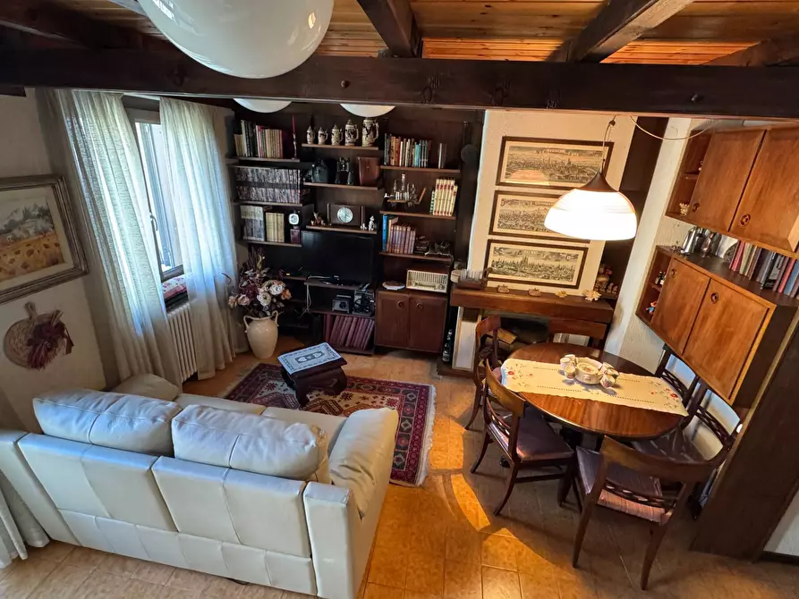 Immagine 2 di Appartamento in vendita  in Via Giangirone a Roburent