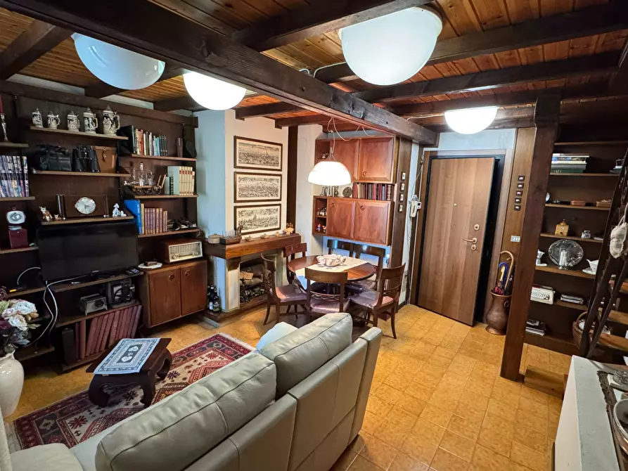 Immagine 6 di Appartamento in vendita  in Via Giangirone a Roburent