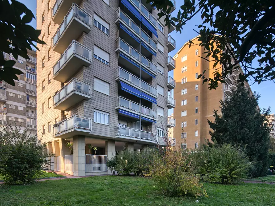 Immagine 1 di Appartamento in vendita  in Via Forno Canavese a Torino