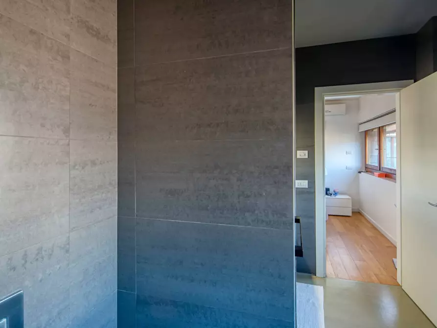 Immagine 20 di Attico in vendita  in Via Chiabrera a Torino