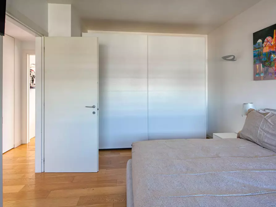 Immagine 17 di Attico in vendita  in Via Chiabrera a Torino