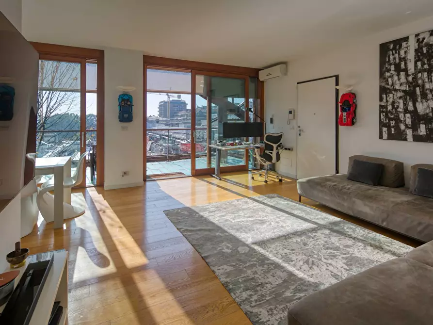 Immagine 2 di Attico in vendita  in Via Chiabrera a Torino