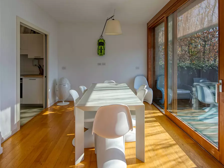 Immagine 7 di Attico in vendita  in Via Chiabrera a Torino