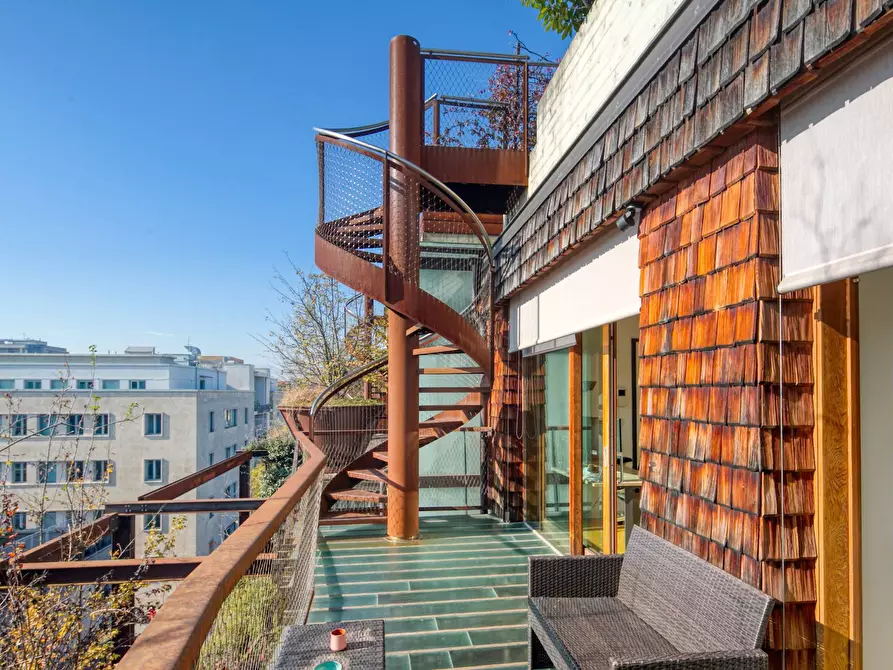 Immagine 27 di Attico in vendita  in Via Chiabrera a Torino