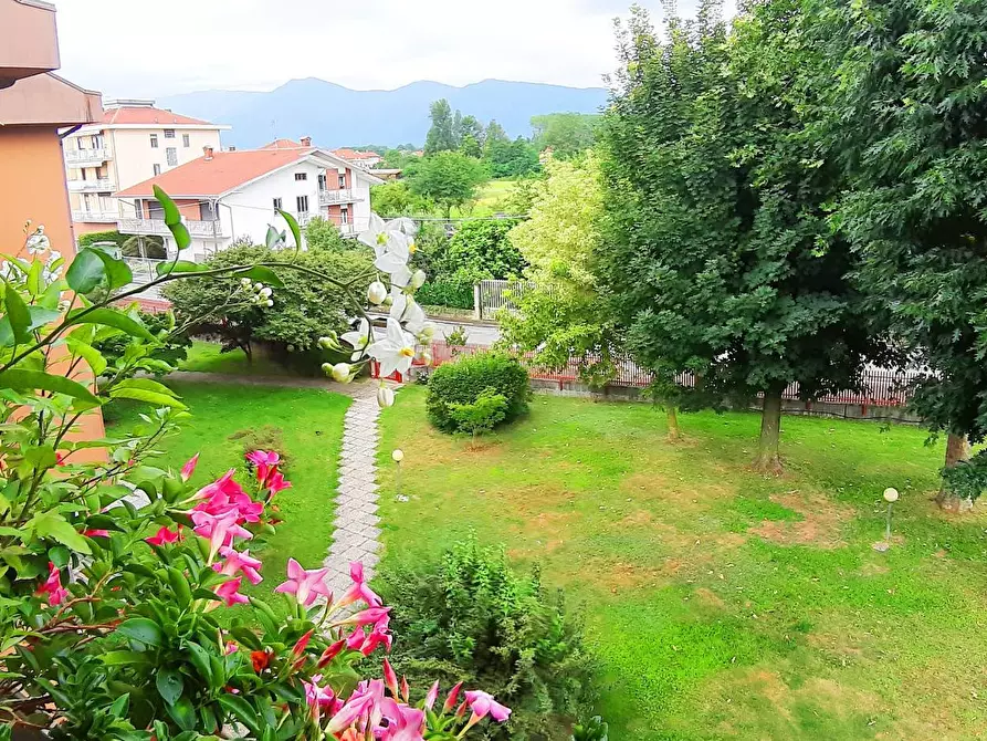 Immagine 5 di Appartamento in vendita  in Via Lirone a Ciriè