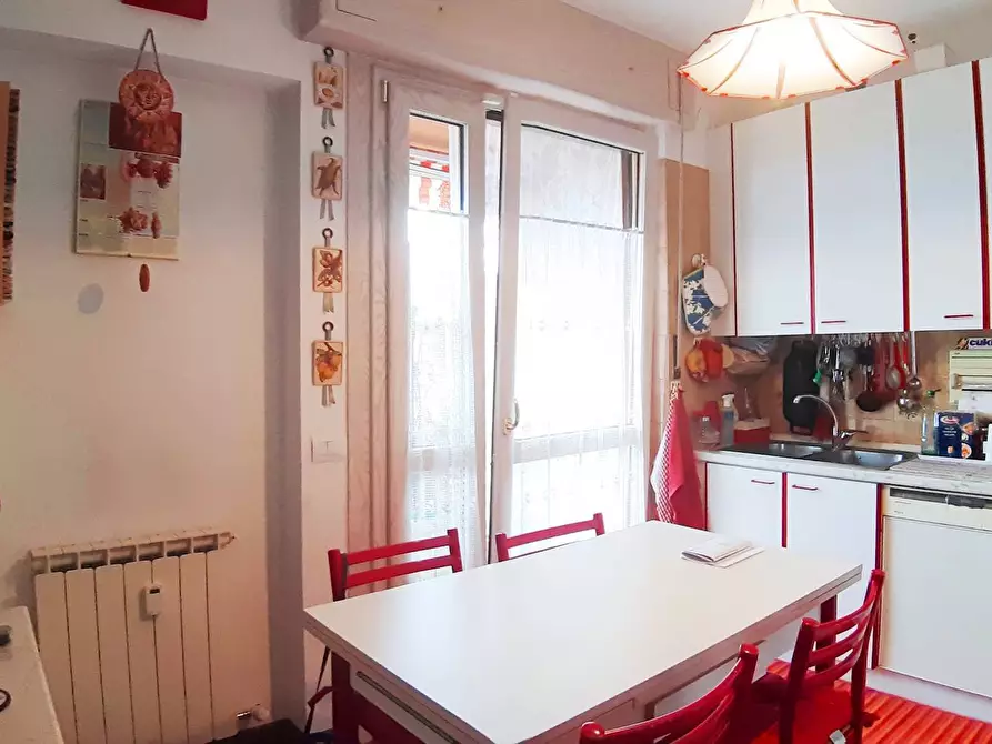 Immagine 9 di Appartamento in vendita  in Via Lirone a Ciriè