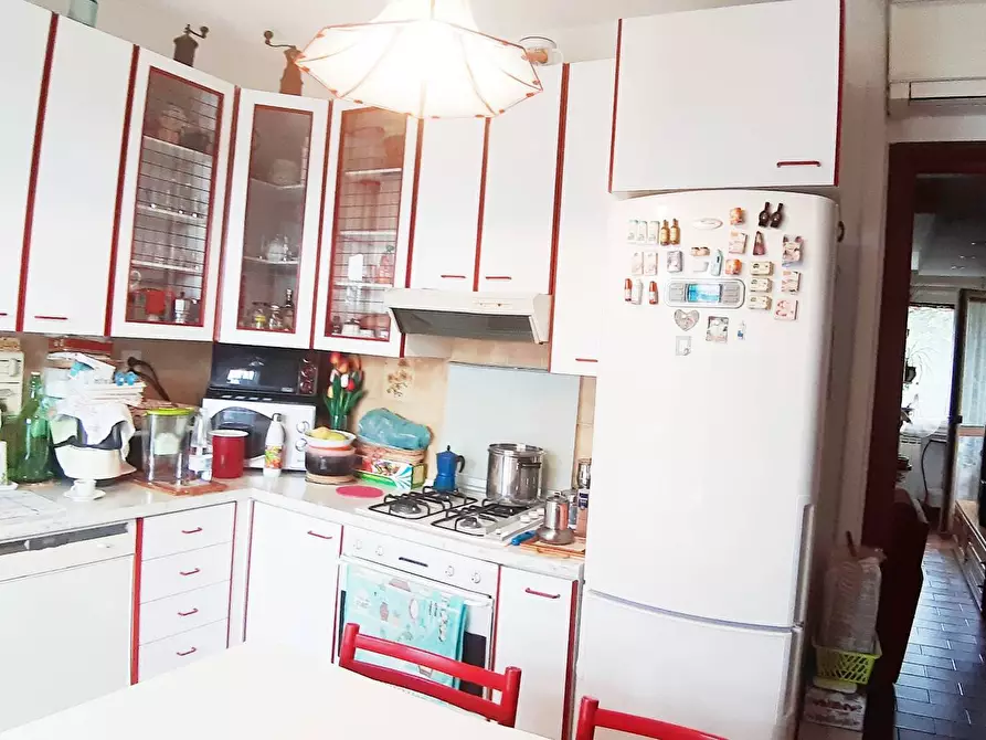 Immagine 10 di Appartamento in vendita  in Via Lirone a Ciriè