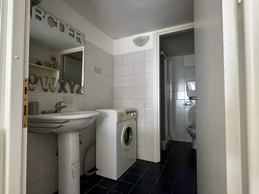 Immagine 12 di Appartamento in vendita  in Via San Domenico a Pietra Ligure