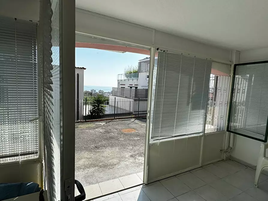 Immagine 2 di Appartamento in vendita  in Via San Domenico a Pietra Ligure