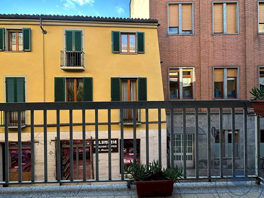 Immagine 6 di Appartamento in vendita  in via XX Settembre a Chieri