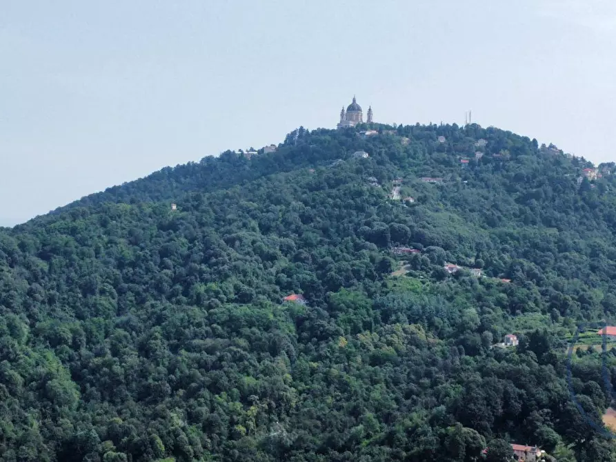 Immagine 21 di Appartamento in vendita  in Strada Comunale di Mongreno a Torino