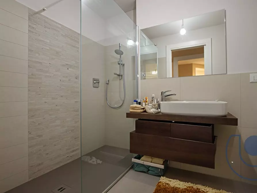 Immagine 28 di Appartamento in vendita  in Strada Comunale di Mongreno a Torino