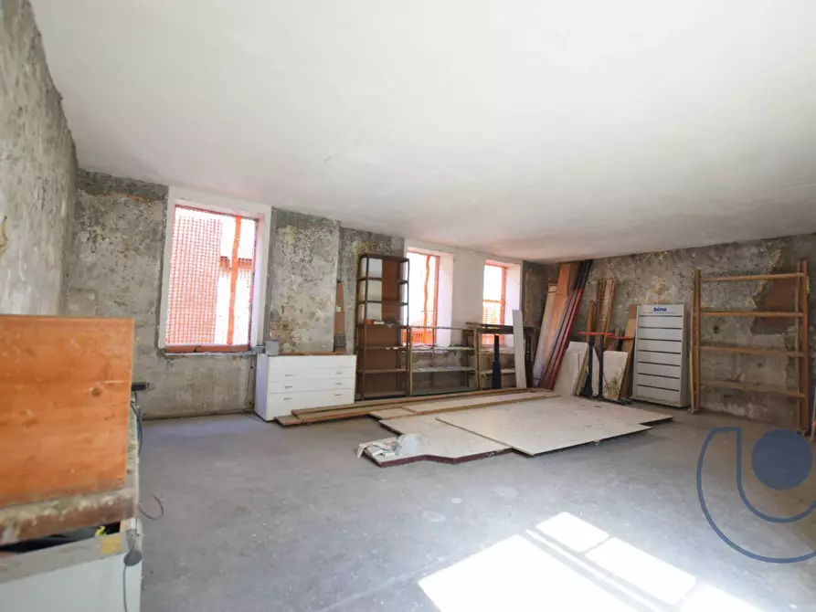 Immagine 9 di Palazzo in vendita  in Vicolo Romano a Chieri