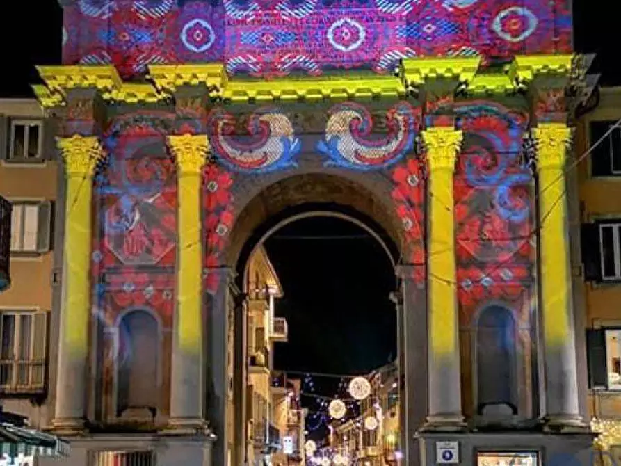 Immagine 19 di Palazzo in vendita  in Vicolo Romano a Chieri