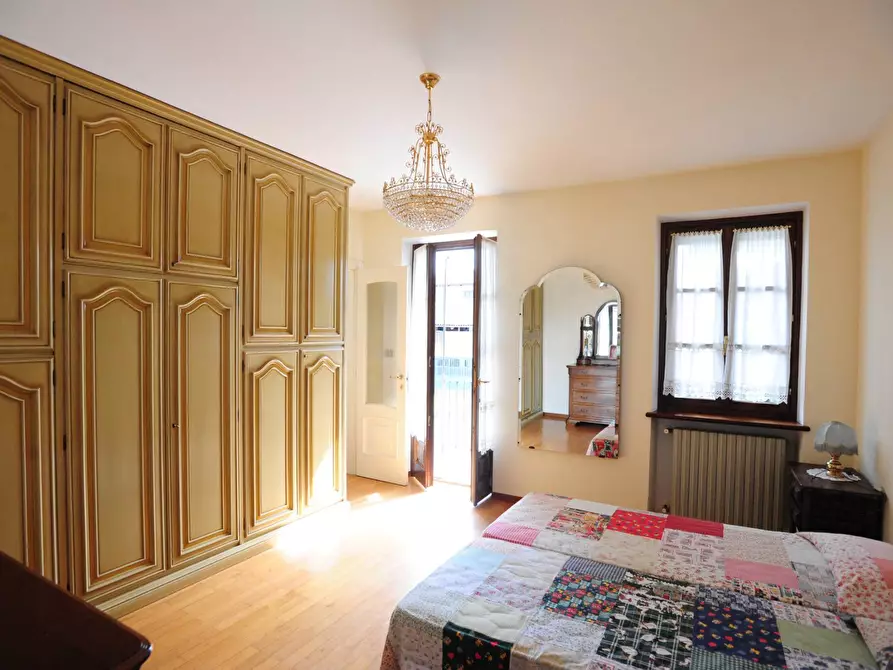 Immagine 10 di Camera in vendita  in Vicolo S. Antonio a Villastellone