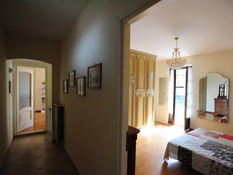 Immagine 21 di Camera in vendita  in Vicolo S. Antonio a Villastellone