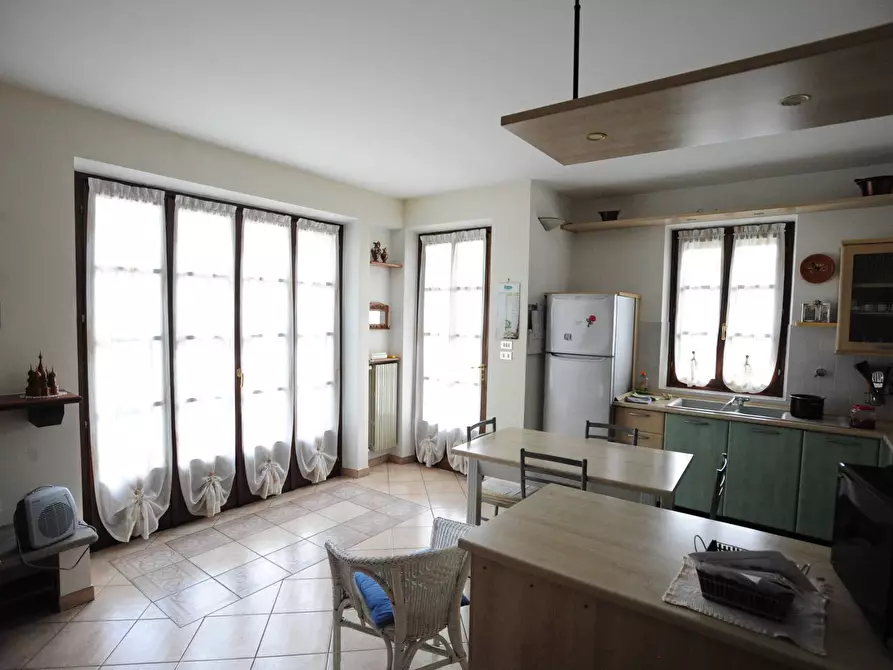 Immagine 23 di Camera in vendita  in Vicolo S. Antonio a Villastellone