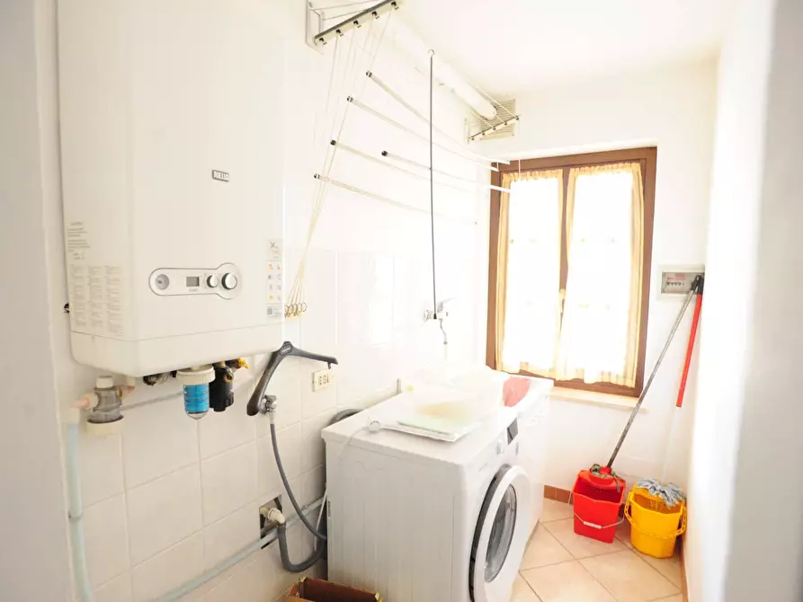 Immagine 26 di Camera in vendita  in Vicolo S. Antonio a Villastellone