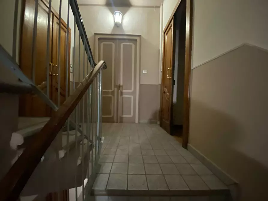 Immagine 5 di Palazzo in vendita  in Via Quadrone a Mondovì