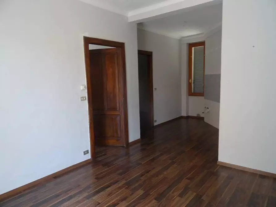 Immagine 9 di Palazzo in vendita  in Via Quadrone a Mondovì