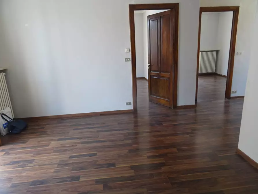 Immagine 7 di Palazzo in vendita  in Via Quadrone a Mondovì