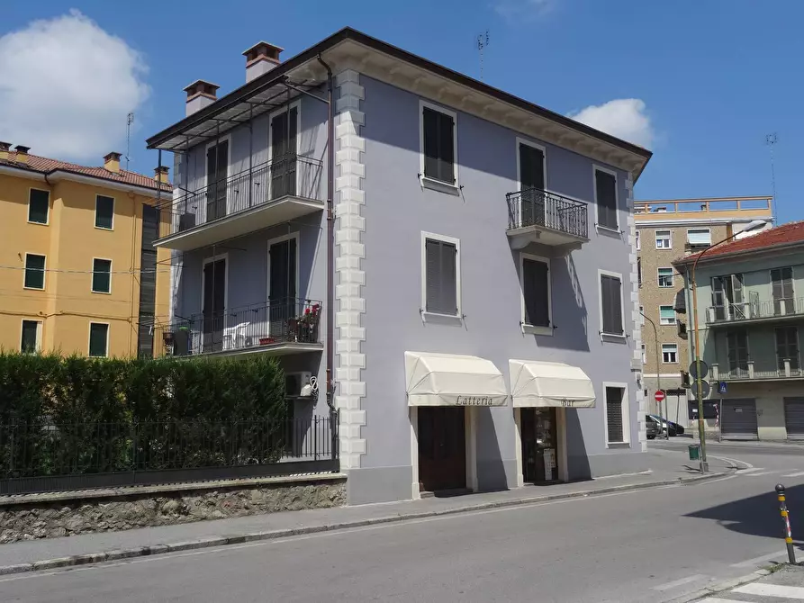 Immagine 10 di Palazzo in vendita  in Via Quadrone a Mondovì