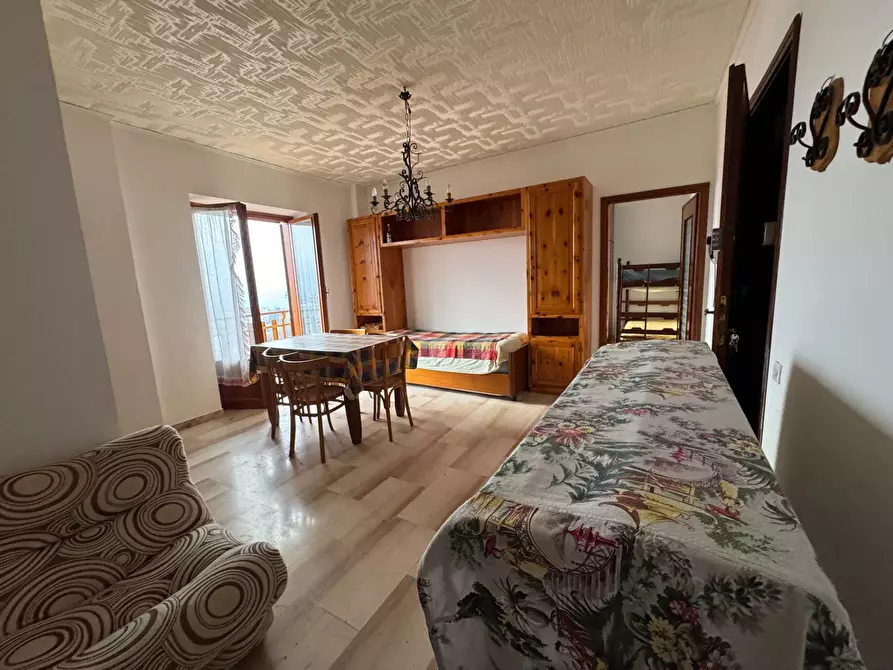 Immagine 4 di Appartamento in vendita  in Via Tetti a Roburent