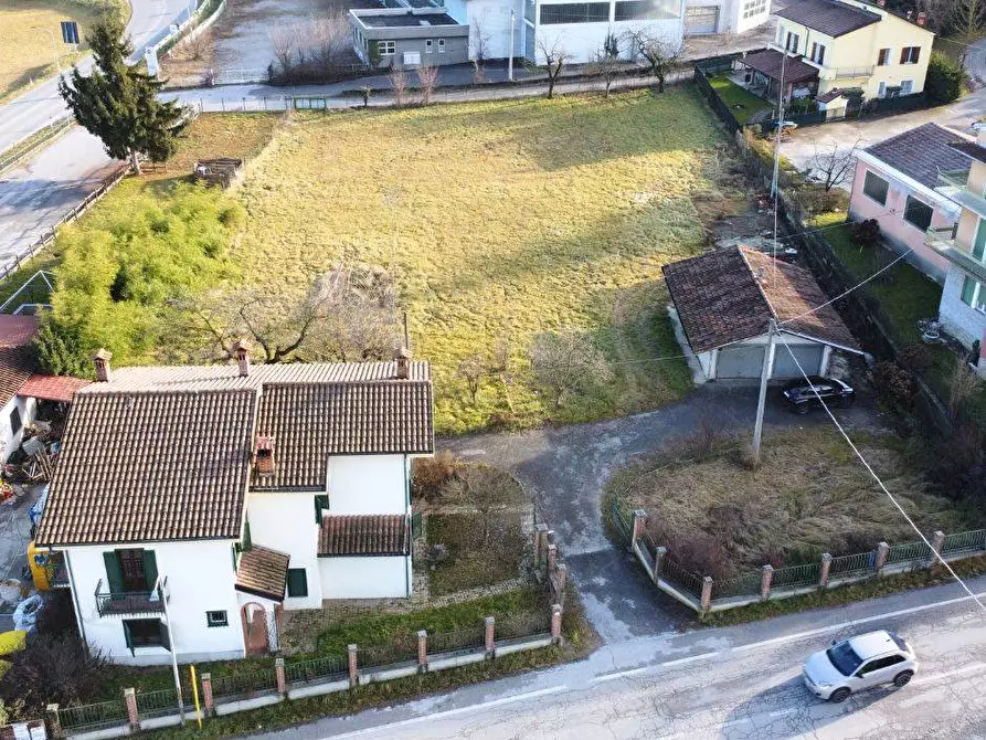 Immagine 3 di Casa indipendente in vendita  in via Gandolfi a Monastero Di Vasco