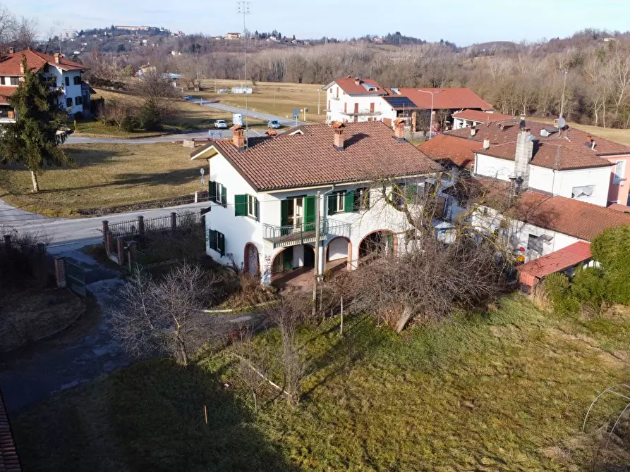 casa indipendente in vendita a Monastero di Vasco