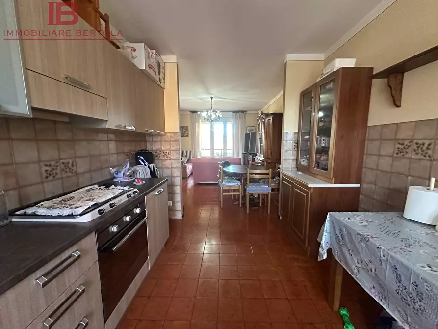 Immagine 2 di Appartamento in vendita  in via Molino Morra a Cuneo