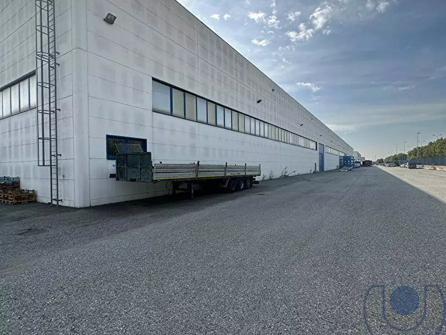 Immagine 2 di Capannone industriale in vendita  in Strada settima a Rivoli
